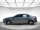 Used 2016 Volvo S60 T5 Premier image 2