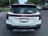 Used 2024 Kia Seltos EX image 4