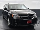 Used 2019 Dodge Grand Caravan SXT image 2