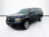 Used 2008 Chevrolet Suburban LT image 3