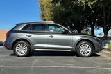 Used 2024 Audi Q5 2.0T Premium w/ Convenience Package image 3