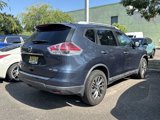 Used 2016 Nissan Rogue SL image 3