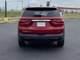 Used 2023 Chevrolet Traverse LT image 4