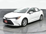 Used 2023 Toyota Corolla LE image 2