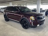 Used 2022 Kia Telluride SX w/ Towing Package image 2