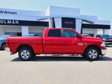 Used 2019 RAM 1500 Classic SLT image 2