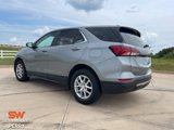 Used 2023 Chevrolet Equinox LT w/ Driver Convenience Package image 2
