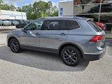 Used 2024 Volkswagen Tiguan SE image 5