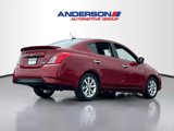 Used 2015 Nissan Versa SL image 2