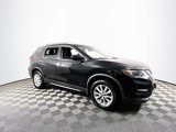 Used 2019 Nissan Rogue SV image 3