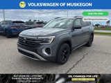 New 2025 Volkswagen Atlas Peak Edition SE image 3