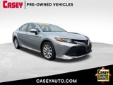 Used 2020 Toyota Camry LE image 1