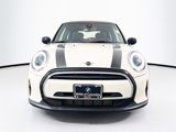Used 2022 MINI Cooper 2-Door Hardtop w/ Premium Package image 2