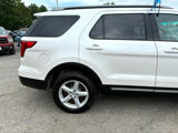 Used 2016 Ford Explorer XLT w/ Equipment Group 202A image 6