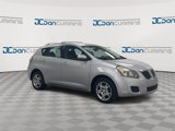 Used 2009 Pontiac Vibe AWD w/ Preferred Package image 2