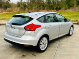 Used 2018 Ford Focus Titanium image 3