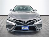 Used 2021 Toyota Camry SE image 2