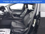New 2025 Jeep Compass Latitude image 3