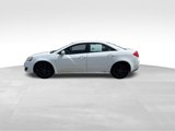 Used 2010 Pontiac G6 Sedan image 2