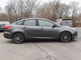 Used 2017 Ford Focus SE image 4
