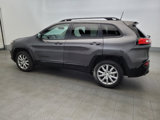 Used 2018 Jeep Cherokee Latitude image 3