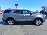 Used 2013 Ford Explorer XLT w/ Class III Trailer Tow Pkg image 2