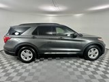 Used 2020 Ford Explorer XLT w/ Equipment Group 202A image 5