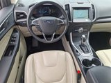 Used 2018 Ford Edge Titanium w/ Technology Package image 2