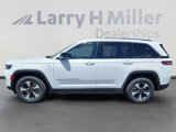 Used 2023 Jeep Grand Cherokee 4WD 4xe image 2