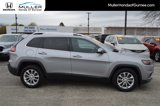 Used 2019 Jeep Cherokee Latitude w/ Cold Weather Group image 4