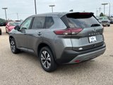 Used 2023 Nissan Rogue SV image 3