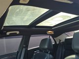 Used 2017 Chrysler 300 C image 2