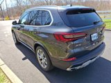 Used 2022 BMW X5 xDrive40i w/ Premium Package image 4