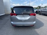 Used 2019 Chrysler Pacifica Limited image 4