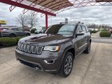 Used 2017 Jeep Grand Cherokee Overland image 3