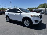 Used 2017 Kia Sorento LX w/ LX Convenience Package image 1