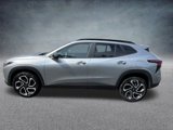 Certified 2025 Chevrolet Trax RS w/ Sunroof Package image 5