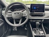Used 2024 Jeep Compass Latitude image 2