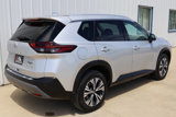 Used 2021 Nissan Rogue SV w/ Premium Package image 5