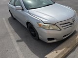 Used 2011 Toyota Camry LE image 2