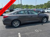 Used 2017 Hyundai Sonata SE image 3
