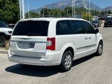 Used 2013 Chrysler Town & Country Touring image 3