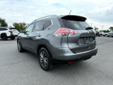Used 2016 Nissan Rogue SL image 3