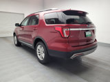 Used 2017 Ford Explorer XLT image 5