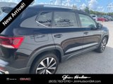 Used 2022 Volkswagen Taos SE image 3