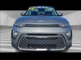Used 2022 Kia Soul LX image 4