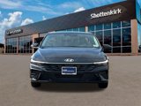 Certified 2025 Hyundai Elantra SE image 2
