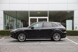 Used 2021 Porsche Cayenne image 2