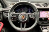Used 2025 Porsche Macan image 6