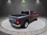 Used 2018 RAM 1500 SLT image 3